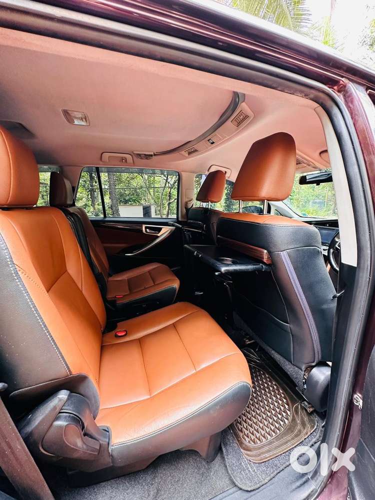 Toyota Innova Crysta 2.8 Zx At, 2016, Diesel