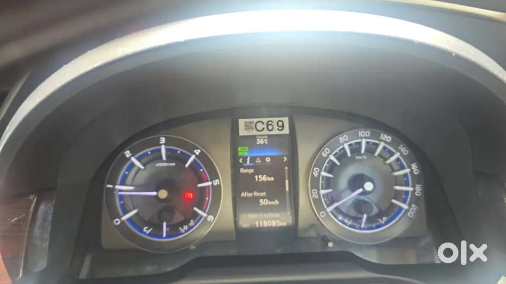 Toyota Innova Crysta 2.4 Diesel Manual 2017