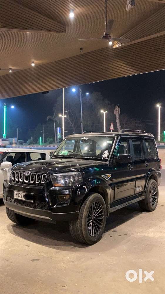 Mahindra Scorpio Diesel Manual 2017