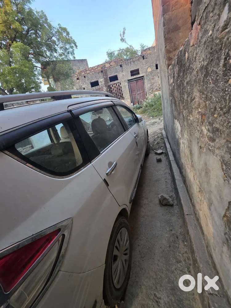 Maruti Suzuki Ertiga 2017
