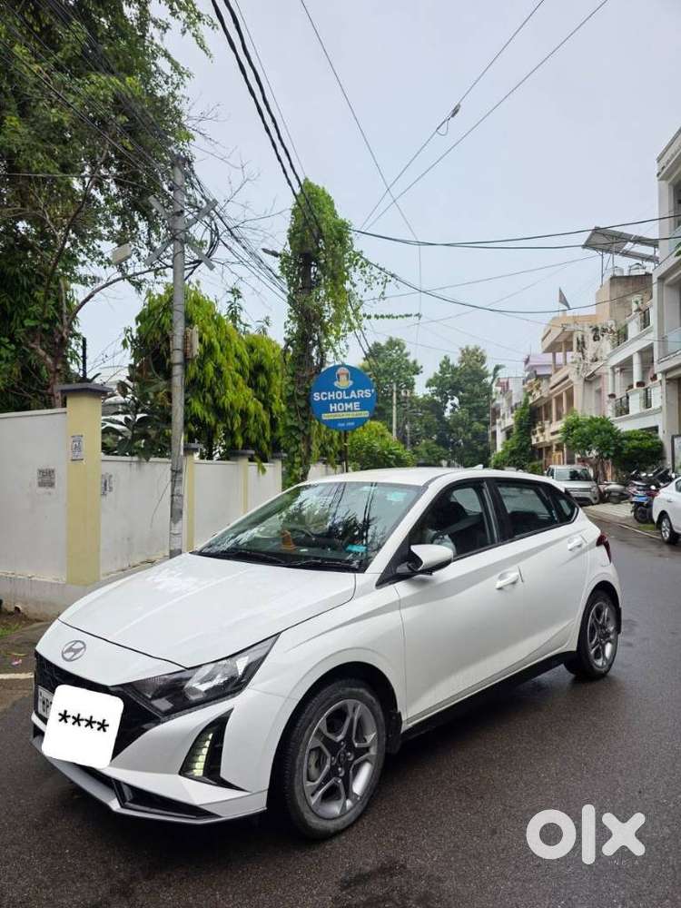 Hyundai I20 Sportz 1.2 Mt, 2023, Petrol
