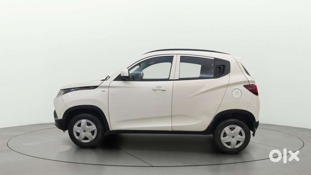 Mahindra Kuv 100 2016-2017 Mfalcon G80 K4 5str, 2016, Petrol
