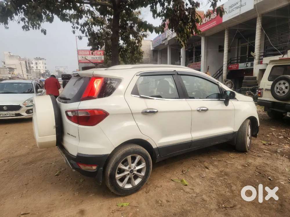 Ford Ecosport Titanium Petrol