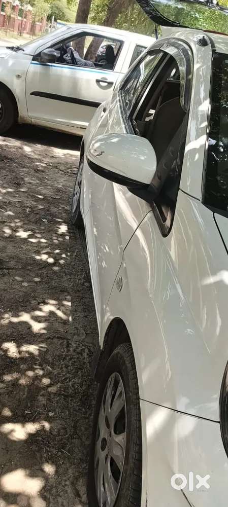 Honda Brio 2016
