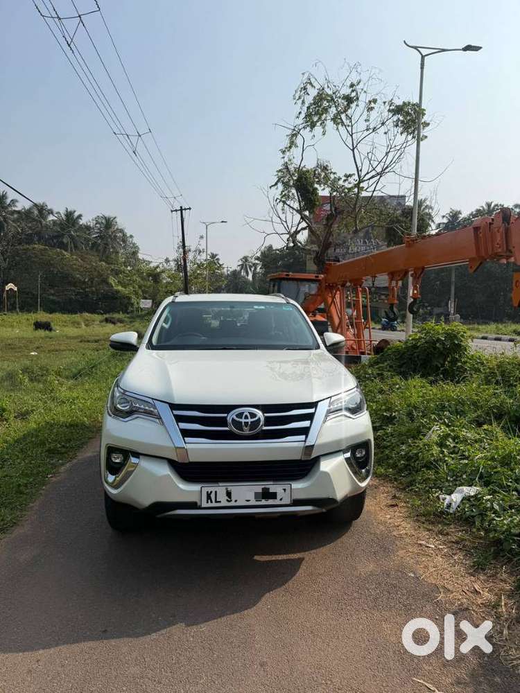 Toyota Fortuner 3.0 4x2 Automatic, 2018, Diesel