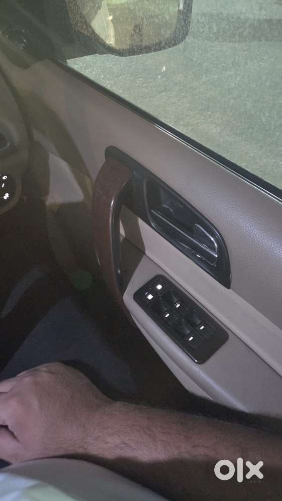 Tata Safari Storme 2015 Diesel Well Maintained