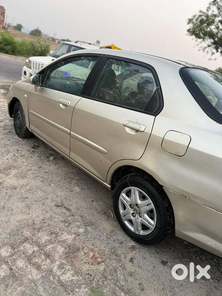 Honda City Zx 2006 Petrol 85000 Km Driven