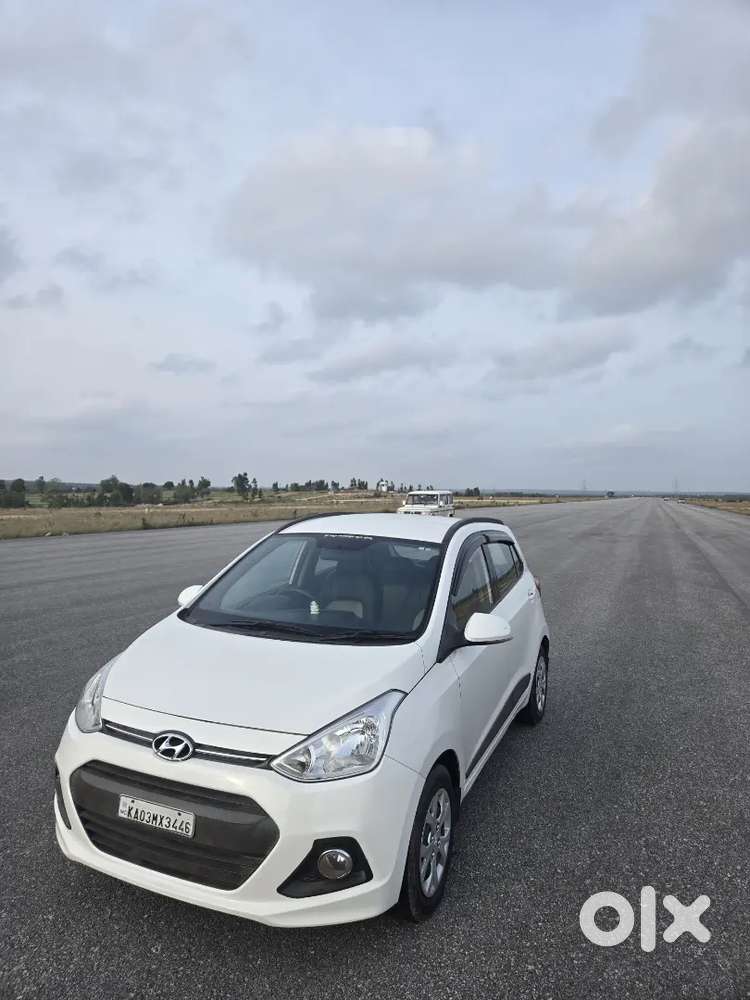 Hyundai Grand I10 Sportz 2016