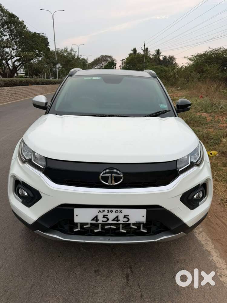 Tata Nexon Diesel 2020 With Sunroof High End Model