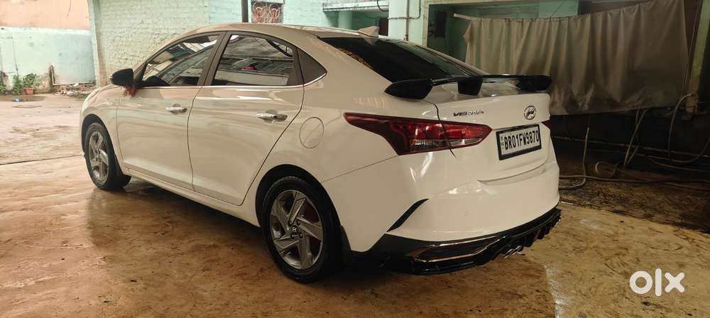 Hyundai Verna 1.5 Sx Petrol Mt, 2022, Cng & Hybrids