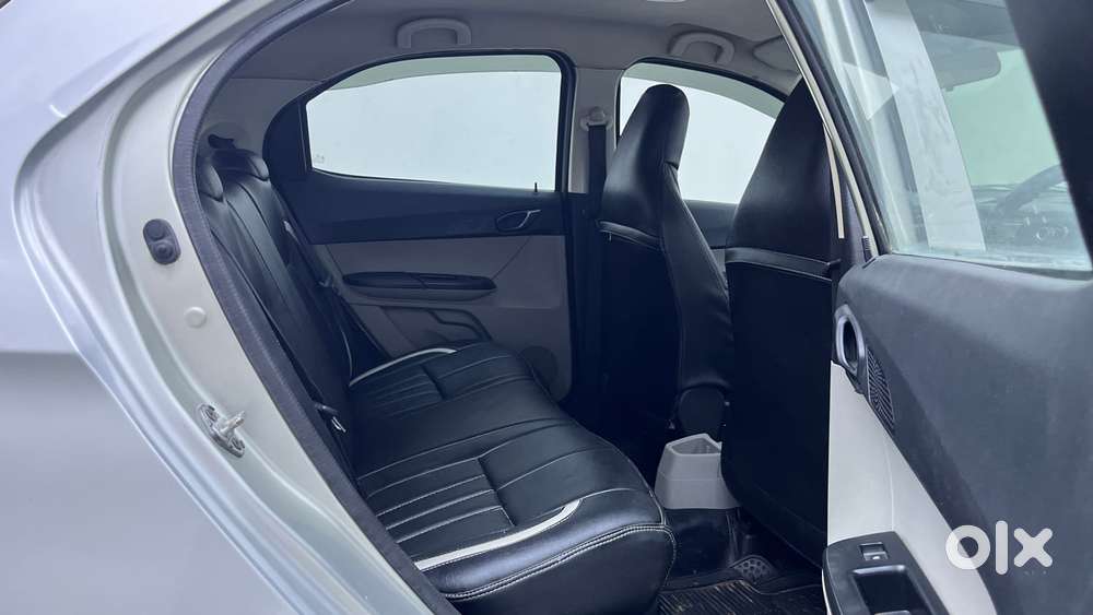 Tata Tiago 1.2 Revotron Xt, 2017, Petrol