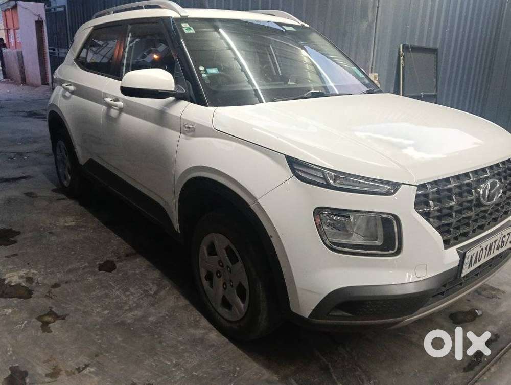 Hyundai Venue S Mt 1.2 Kappa, 2019, Petrol