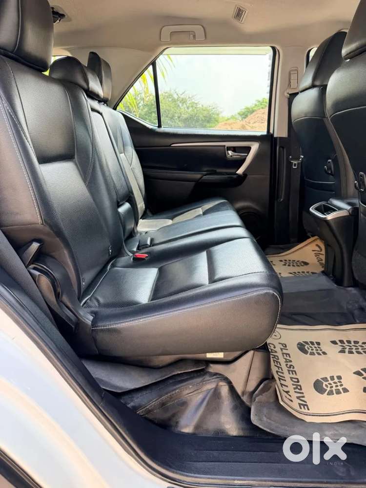 Toyota Fortuner 4x2 Mt 2.8 Diesel, 2021, Diesel