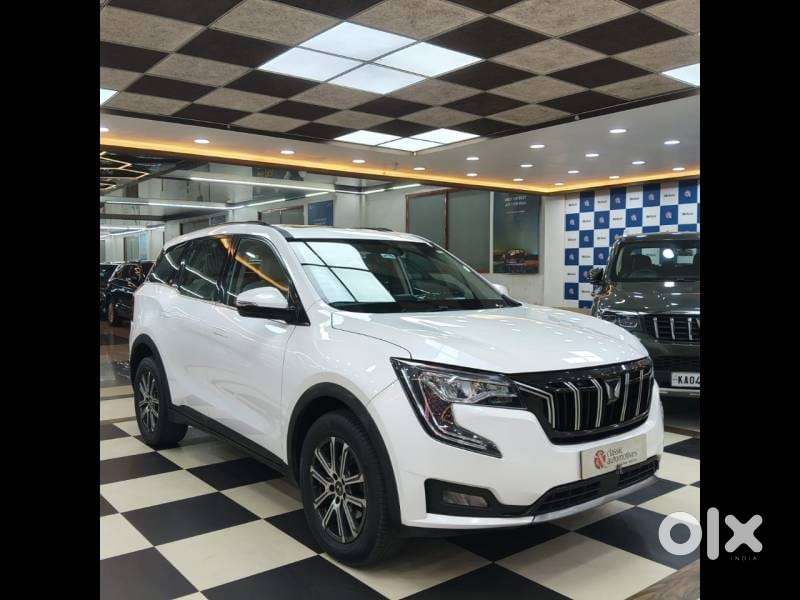 Mahindra Xuv700 2.0 Ax 7 Petrol At Luxury Pack Str, 2022, Petrol