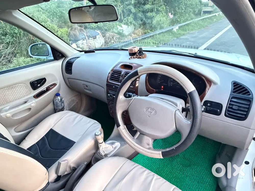 Hyundai Accent Gl Petrol 2011