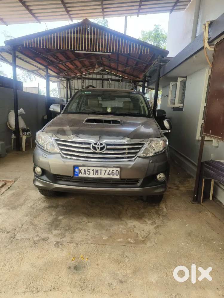 Toyota Fortuner 2013 Diesel 145000 Km Driven