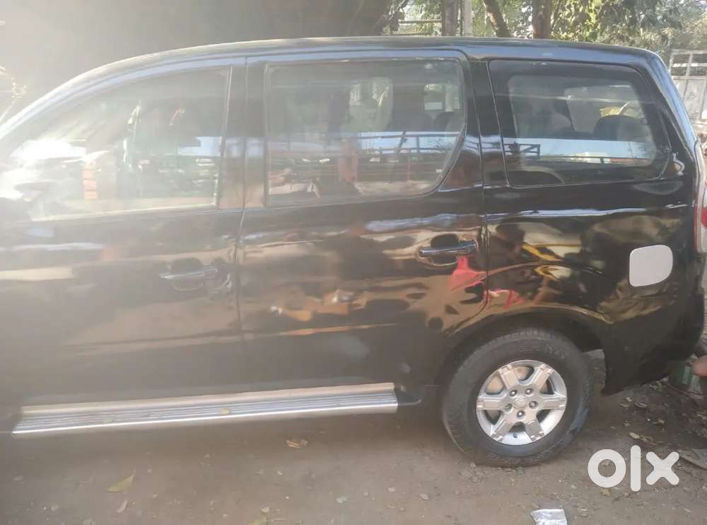 Mahindra Xylo 2009