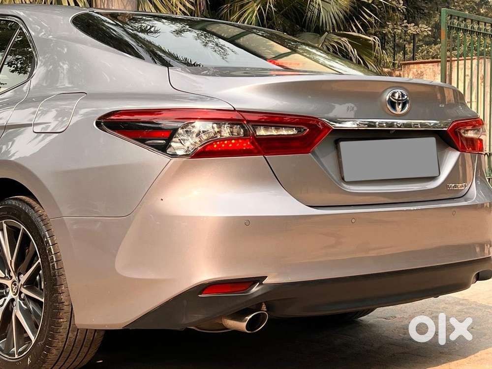 Toyota Camry Hybrid, 2024, Cng & Hybrids