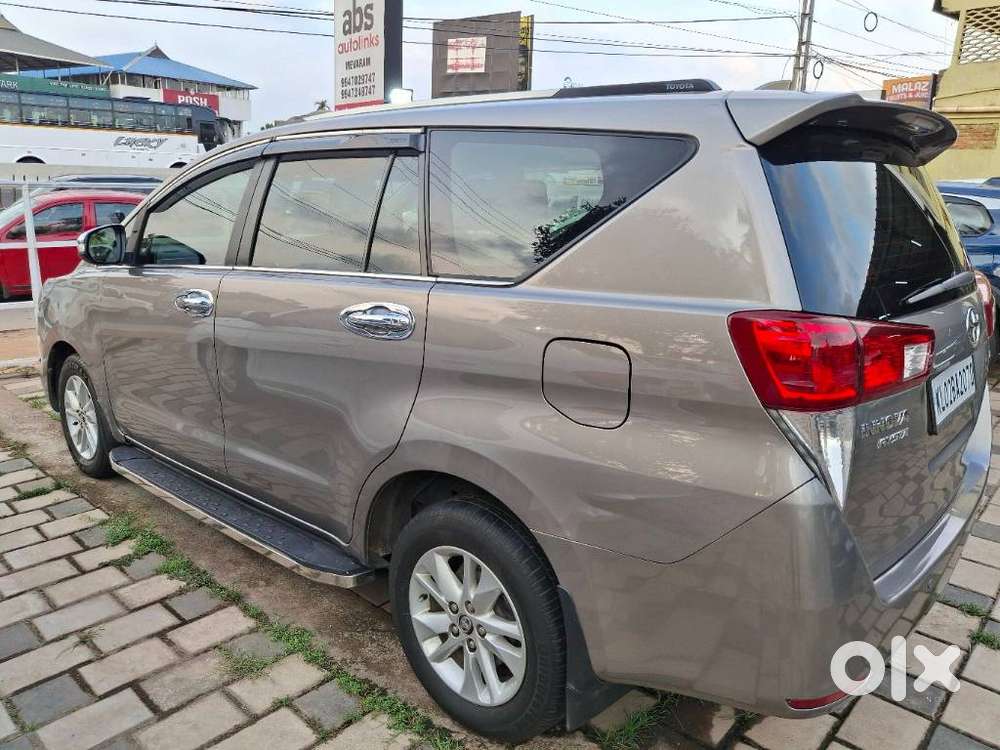 Toyota Innova Crysta 2.4 Z 7 Str, 2017