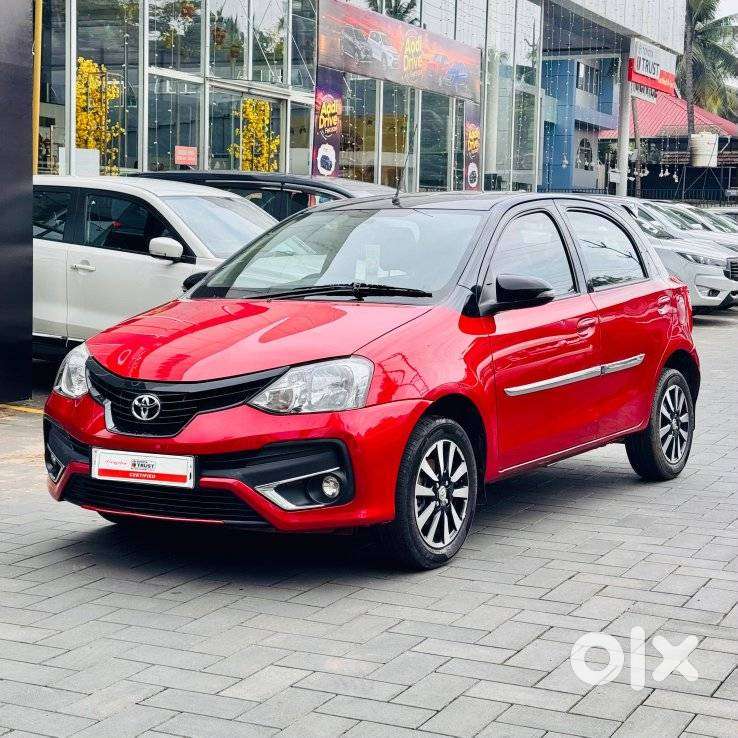 Toyota Etios Liva Vx Dual Tone, 2018, Petrol