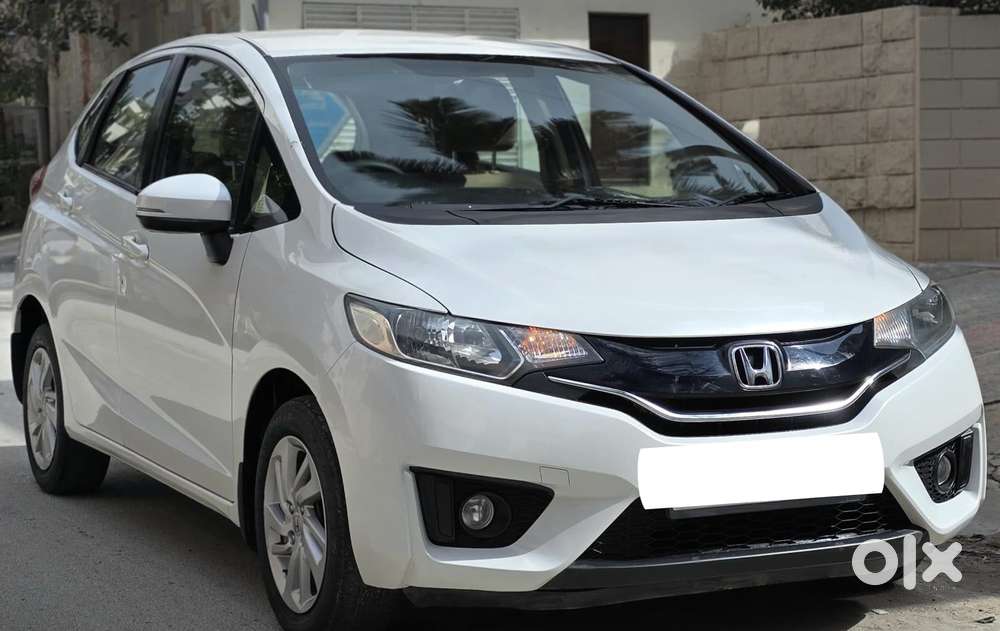 Honda Jazz V Automatic, 2016, Petrol