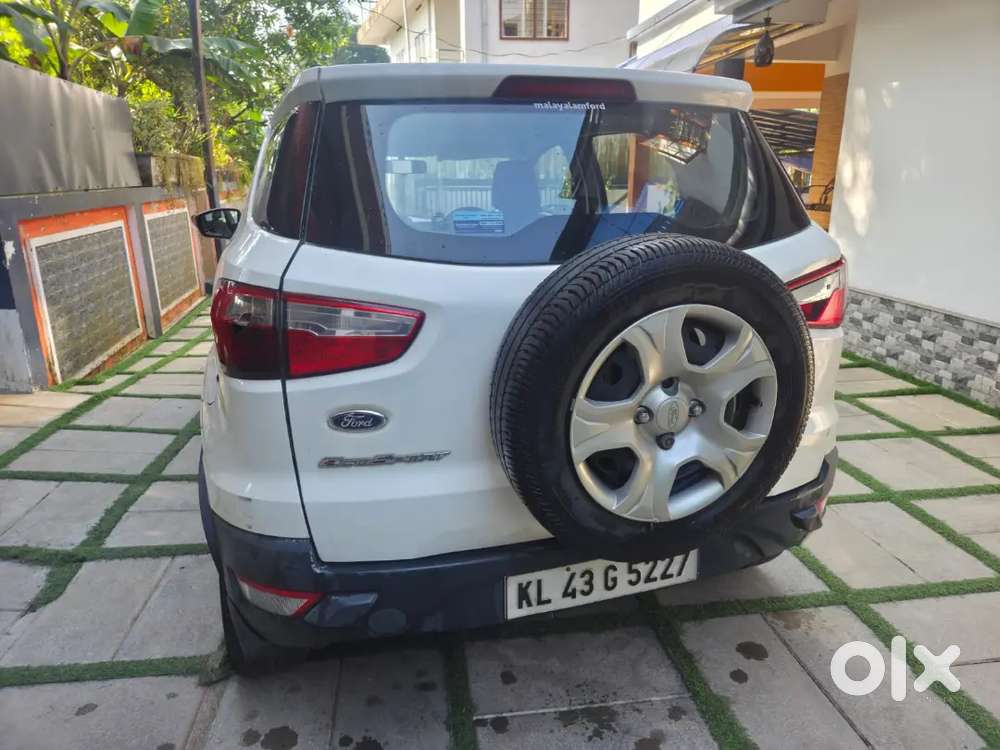 Ford Ecosport Petrol 2015 Single Owner Full Company Service