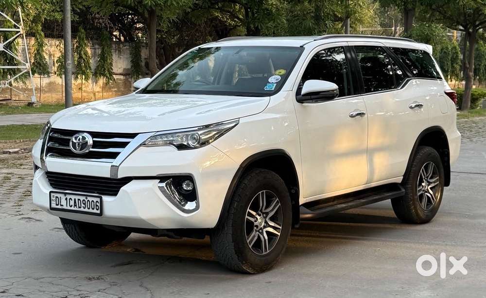 Toyota Fortuner 3.0 4x2 Automatic, 2020, Petrol