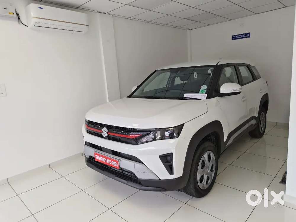 Brezza 2026 New Model Available At Charummoodu Showroom