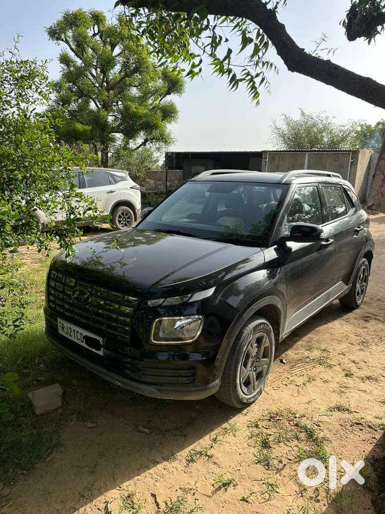 No Negotitaion  1st Owner Single Hand  Venue Diesel 2024 December