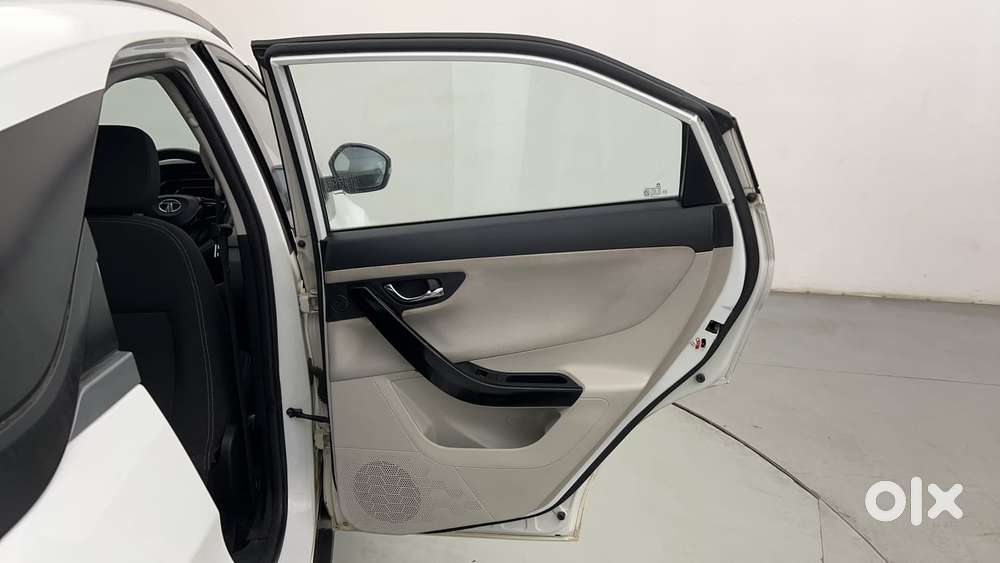 Tata Nexon 1.2 Revotron Xz Plus, 2021, Petrol