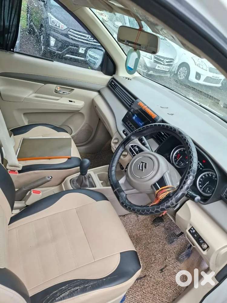 Maruti Suzuki Ertiga 1.5 Vxi, 2022, Petrol