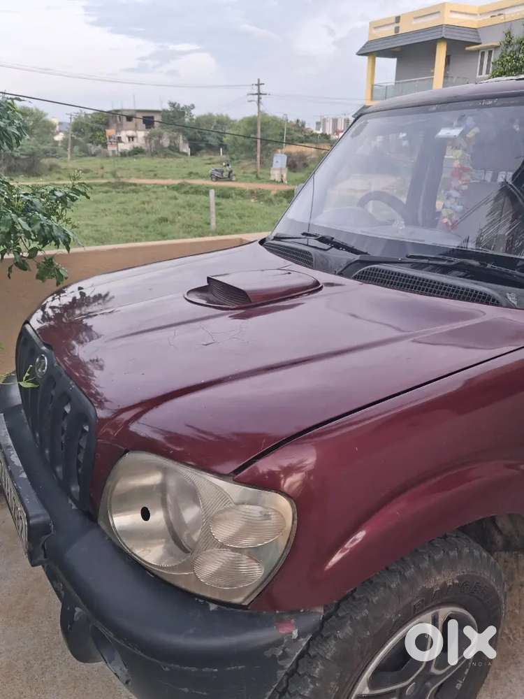 Mahindra Scorpio 2006 Diesel 9 Seater 4th Owner Apple Red Full Running