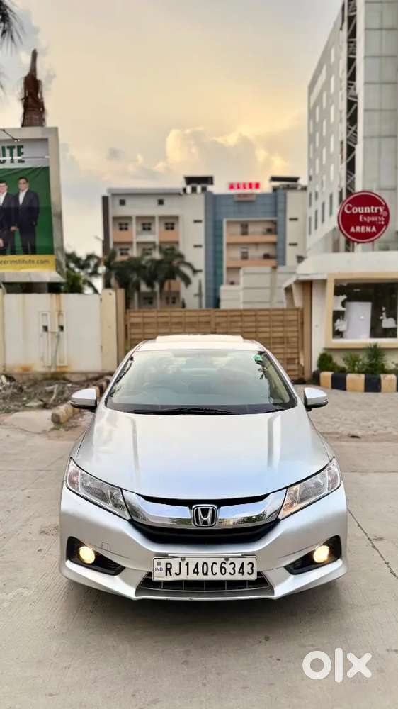 Honda City 2016 Cng & Hybrids Well Maintained