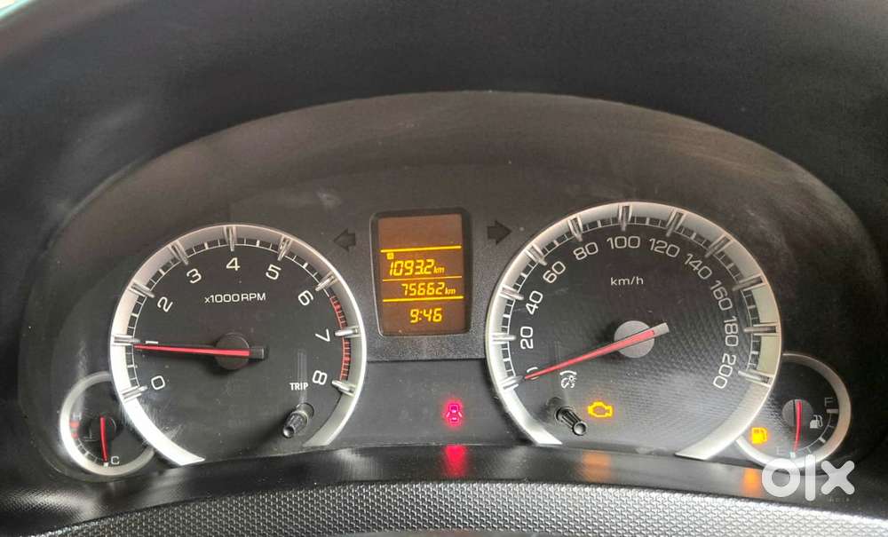 Maruti Suzuki Swift Dzire 1.2 Vxi Bsiv, 2014, Petrol
