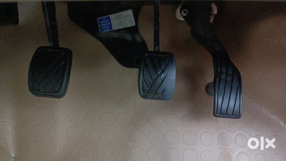 Maruti Suzuki Swift Zxi, 2013, Petrol
