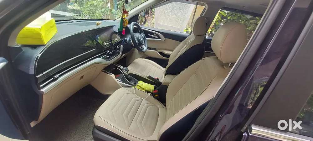 Kia Carens 2022 Luxury Plus