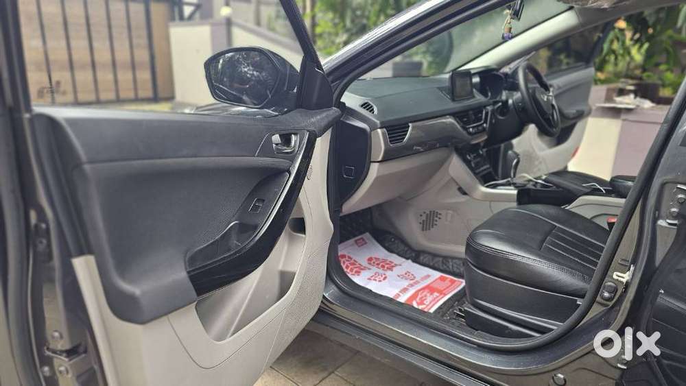 Tata Nexon 1.2 Revotron Xza Plus, 2019, Petrol