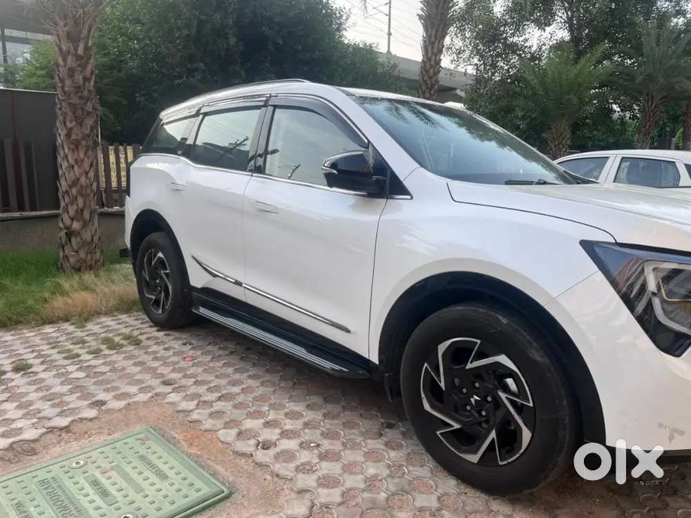 Mahindra Xuv 7xo 2026 Petrol Well Maintained