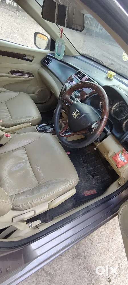 Automatic 2013 Super Class Condition Full Insurance 1 Party