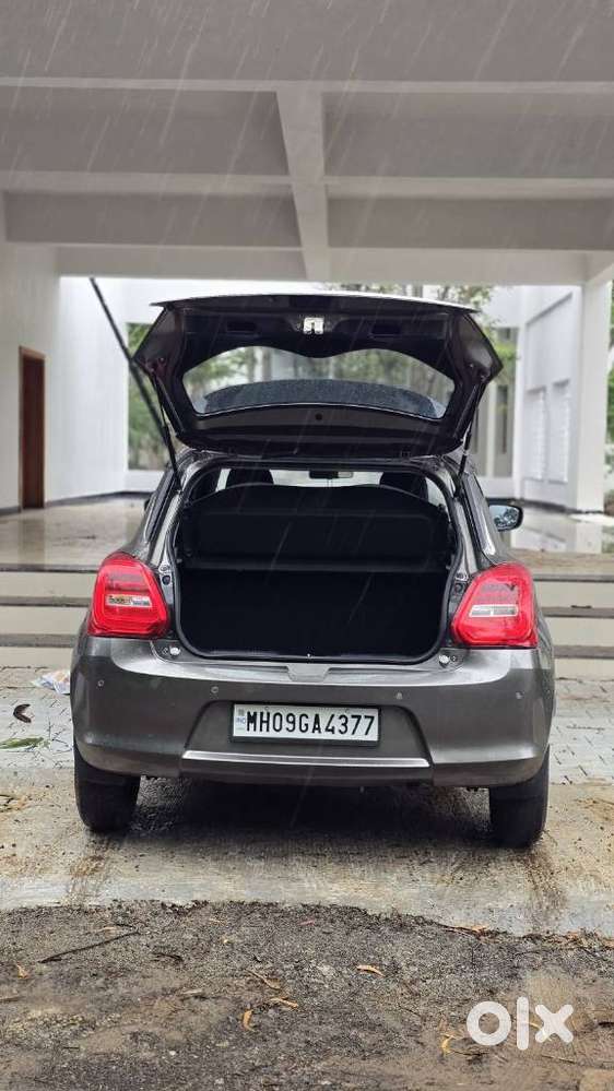 Maruti Suzuki Swift Vxi + Manual, 2022, Petrol