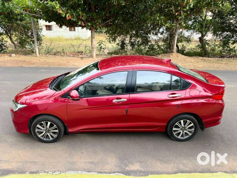 Honda City I-vtec V, 2020, Petrol