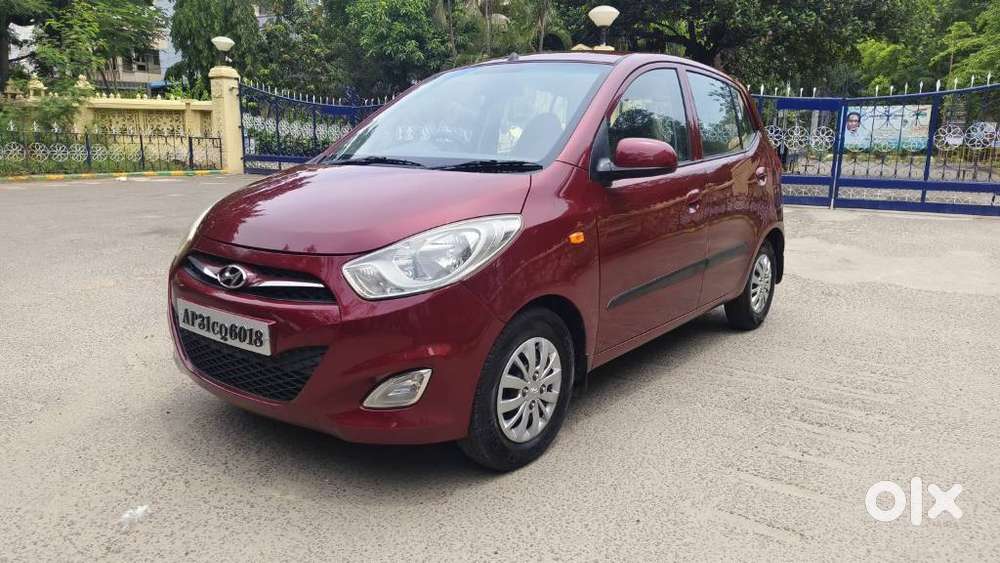 Hyundai I10 Sportz, 2014, Petrol