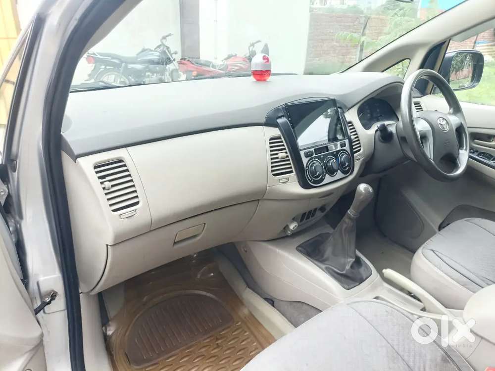 Toyota Innova G4 2013 Second Owner