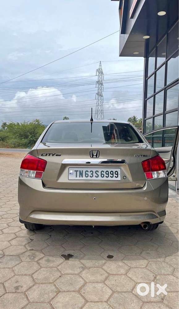 Honda City 2009 S Elegance Top Model Petrol Well Maintained