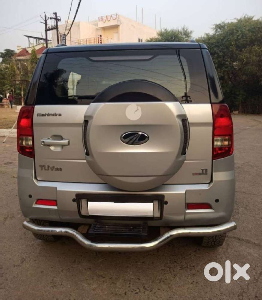 Mahindra Tuv 300 T8 Amt, 2016, Diesel