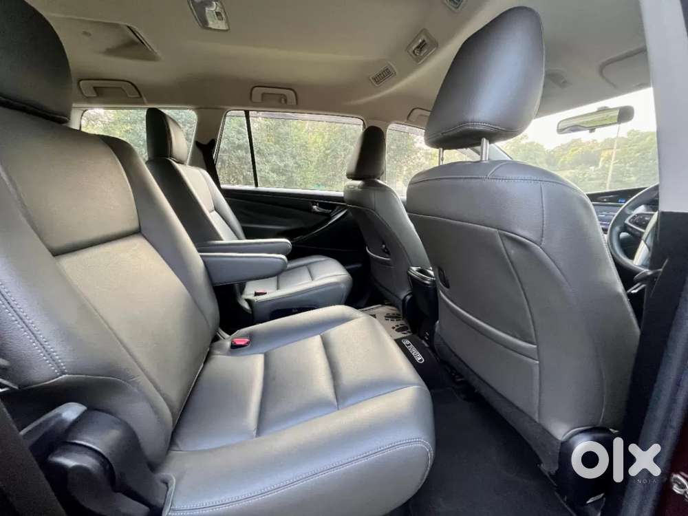 Toyota Innova Crysta [2020-ongoing] 2.7 Gx At 7 Str, 2021, Petrol