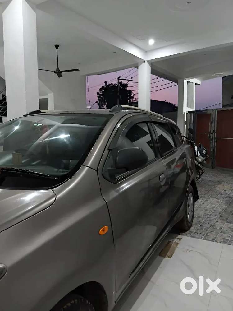 Nissan New Mpv Petrol+ Cng 2015