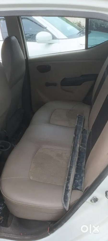 Hyundai I10 Gls Petrol 2012