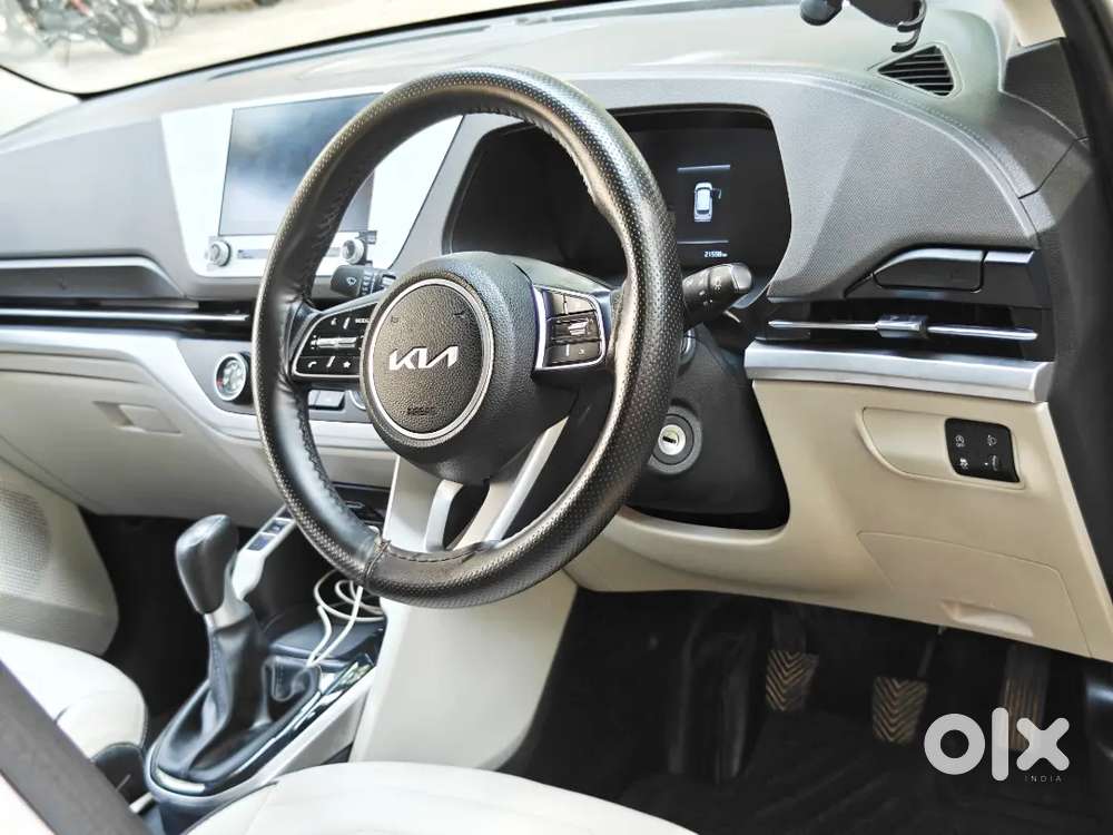 Kia Carens 2023