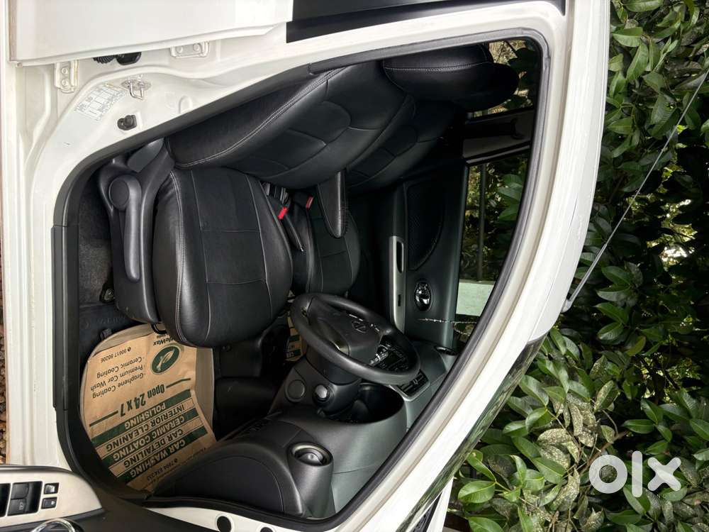 Nissan Micra Automatic Full Option ..